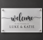 Personalized Wedding Welcome Sign – Elegant Custom Acrylic Decor