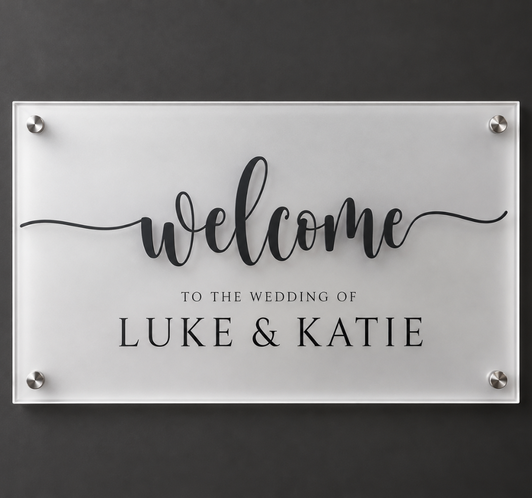 Personalized Wedding Welcome Sign – Elegant Custom Acrylic Decor
