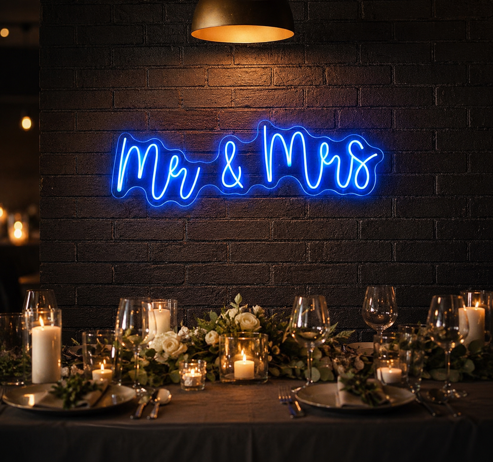 Mr & Mrs Wedding Neon Sign – LED Wedding Wall Decor